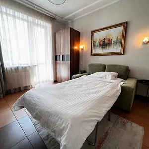 Апартаменты Center Romantic, Киев
